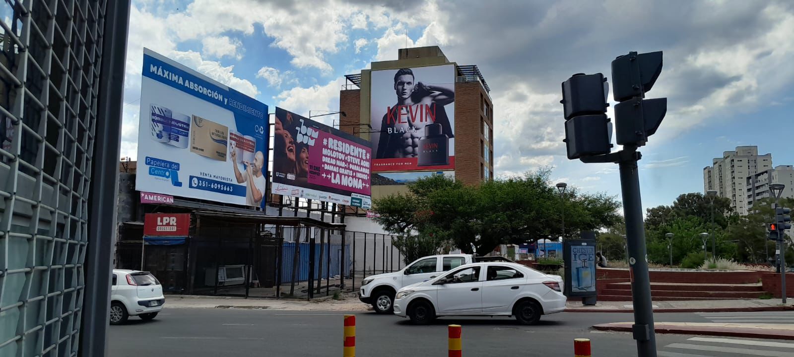 G.F- Medianera Puente Avellaneda.