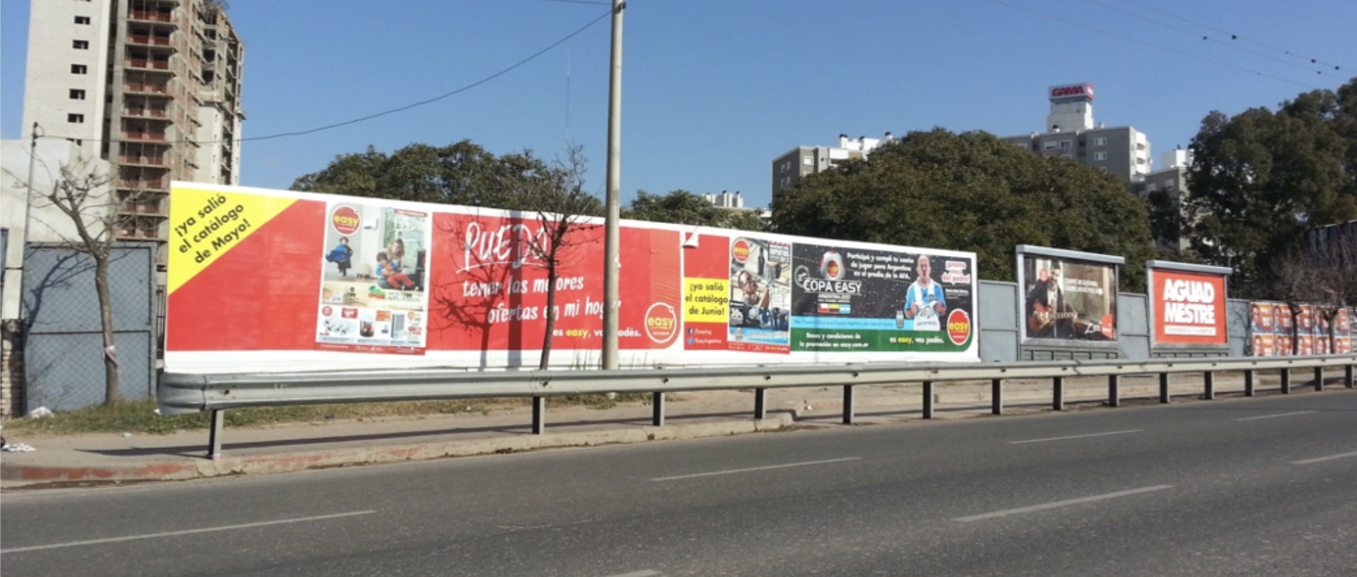 P- Av. Colón 4760 fte. Carrefour